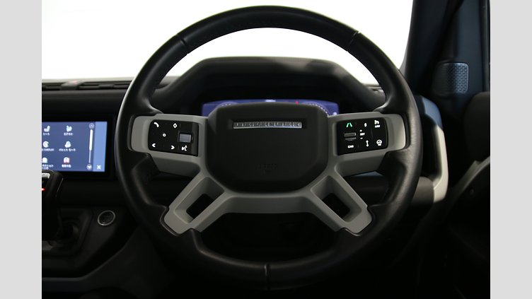 2020 認定中古車 Land Rover Defender 110 Fuji White 2.0 litre i4P Petrol P300 AWD（AT） S STARTUP EDITION
