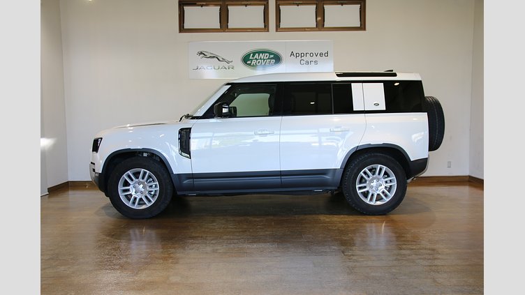2020 認定中古車 Land Rover Defender 110 Fuji White 2.0 litre i4P Petrol P300 AWD（AT） S STARTUP EDITION