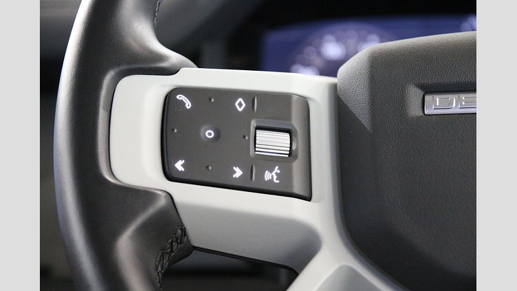 2020 認定中古車 Land Rover Defender 110 Fuji White 2.0 litre i4P Petrol P300 AWD（AT） S STARTUP EDITION
