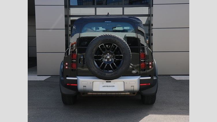 2020 認定中古車 Land Rover Defender 110 サントリーニブラック P300 AWD（AT） 007 Edition