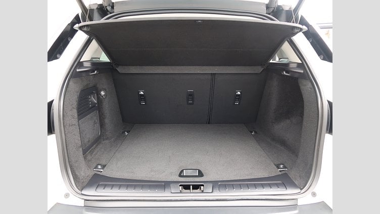 2018 認定中古車 Land Rover Range Rover Evoque Fuji White 2.0 litre i4D Diesel SEプラス