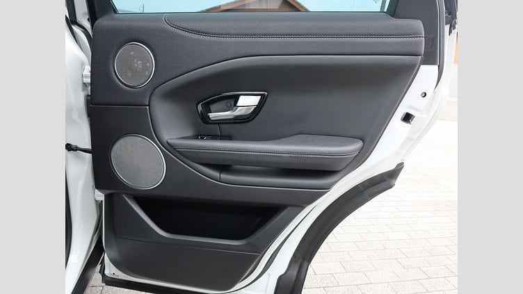 2018 認定中古車 Land Rover Range Rover Evoque Fuji White 2.0 litre i4D Diesel SEプラス