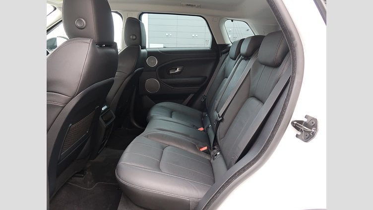 2018 認定中古車 Land Rover Range Rover Evoque Fuji White 2.0 litre i4D Diesel SEプラス