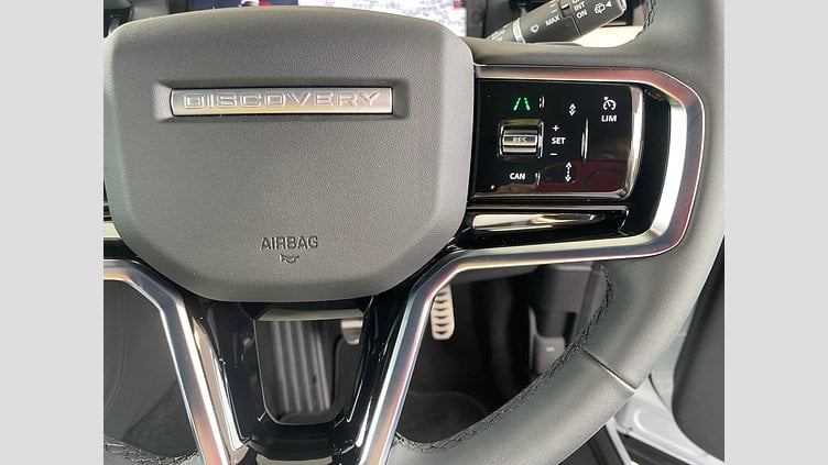 2024 認定中古車 Land Rover Discovery Sport ハクバシルバー D200マイルドハイブリッド（ディーゼル） 標準ホイール DYNAMIC SE