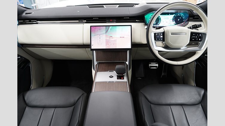 2024 認定中古車 Land Rover Range Rover Ostuni Pearl White P530 AWD（AT） ロングホイールベース7席シート HSE