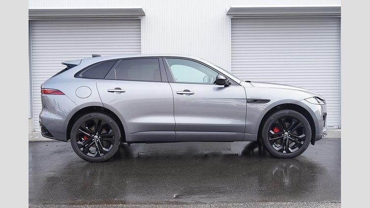2024 認定中古車 Jaguar F-Pace アイガーグレイ P250 AWD（オートマチック） R-DYNAMIC SE