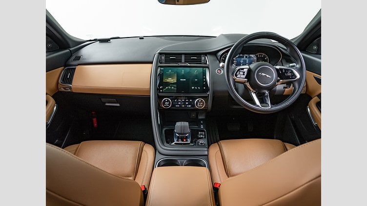 2022 認定中古車 Jaguar E-Pace サントリーニブラック P200 AWD（オートマチック） S