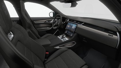 F-Pace 11