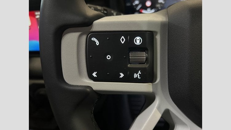 2024 認定中古車 Land Rover Defender 110 ゴンドワナストーン D300 AWD（AT） S