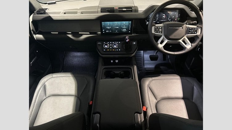 2024 認定中古車 Land Rover Defender 110 ゴンドワナストーン D300 AWD（AT） S