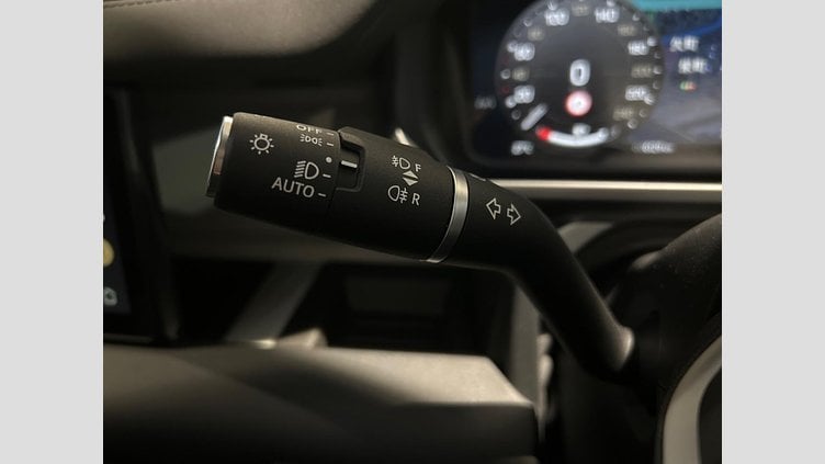 2024 認定中古車 Land Rover Defender 110 ゴンドワナストーン D300 AWD（AT） S