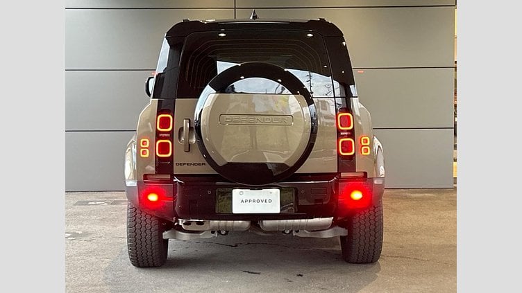 2024 認定中古車 Land Rover Defender 110 ゴンドワナストーン D300 AWD（AT） S