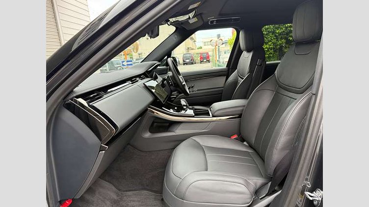 2024 認定中古車 Land Rover Range Rover Sport カルパチアングレイ D300マイルドハイブリッド スタンダードホイールベース Dynamic SE