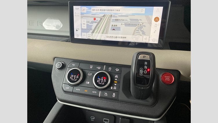 2023 認定中古車 Land Rover Defender 90 ユーロンホワイト P300 AWD（AT） X-DYNAMIC SE