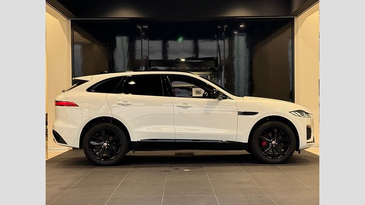 2023 認定中古車 Jaguar F-Pace フジホワイト P250 AWD（オートマチック） R-DYNAMIC BLACK