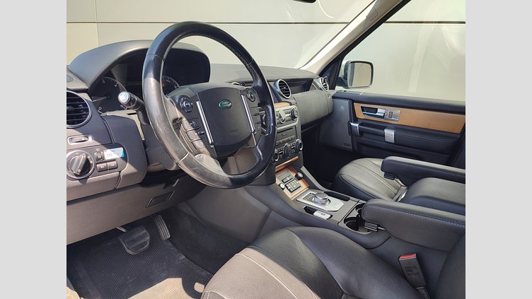2012 JAZDENÉ VOZIDLÁ Land Rover Discovery Indus Silver 4x4 3.0 SDV6 HSE