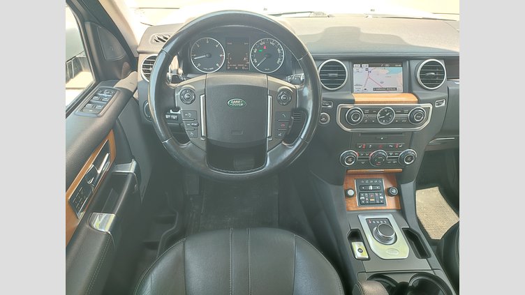 2012 JAZDENÉ VOZIDLÁ Land Rover Discovery Indus Silver 4x4 3.0 SDV6 HSE