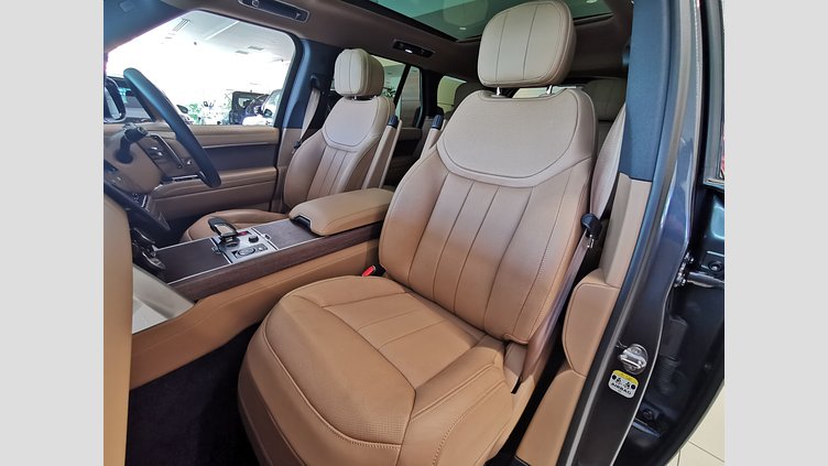 2023 認定中古車 Land Rover Range Rover カルパチアングレイ P440 AWD PHEV（AT） スタンダードホイールベース HSE