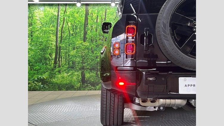 2023 認定中古車 Land Rover Defender 110 サントリーニブラック D300 AWD（AT） X-DYNAMIC HSE