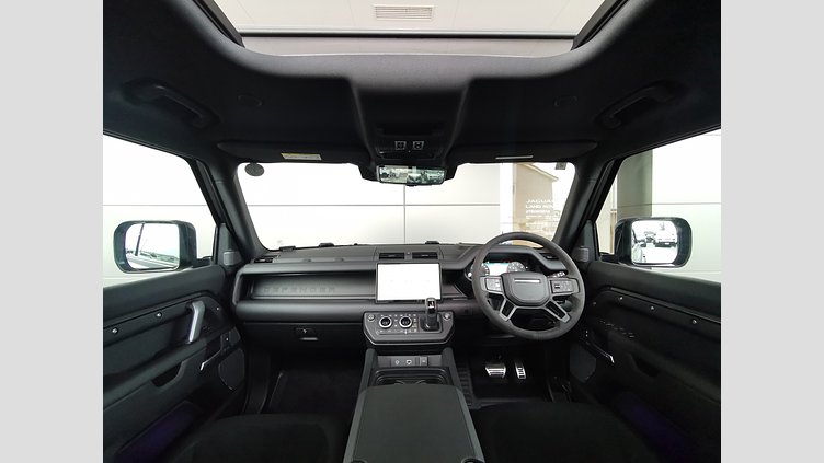 2024 認定中古車 Land Rover Defender 110 サントリーニブラック P525 AWD (AT) V8