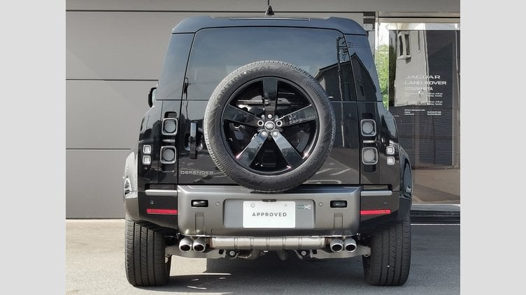 2024 認定中古車 Land Rover Defender 110 サントリーニブラック P525 AWD (AT) V8