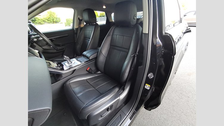 2020 認定中古車 Land Rover Range Rover Evoque サントリーニブラック P200 S