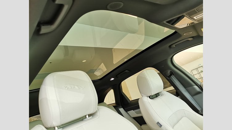 2024 認定中古車 Jaguar F-Pace カルパチアングレイ D204 AWD（オートマチック）MHEV R-DYNAMIC SE