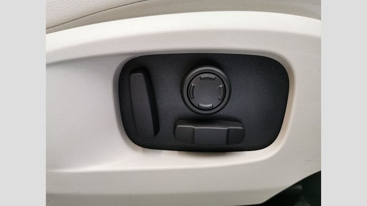 2024 認定中古車 Jaguar F-Pace カルパチアングレイ D204 AWD（オートマチック）MHEV R-DYNAMIC SE