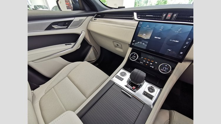 2024 認定中古車 Jaguar F-Pace カルパチアングレイ D204 AWD（オートマチック）MHEV R-DYNAMIC SE