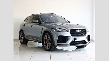 F-Pace 0
