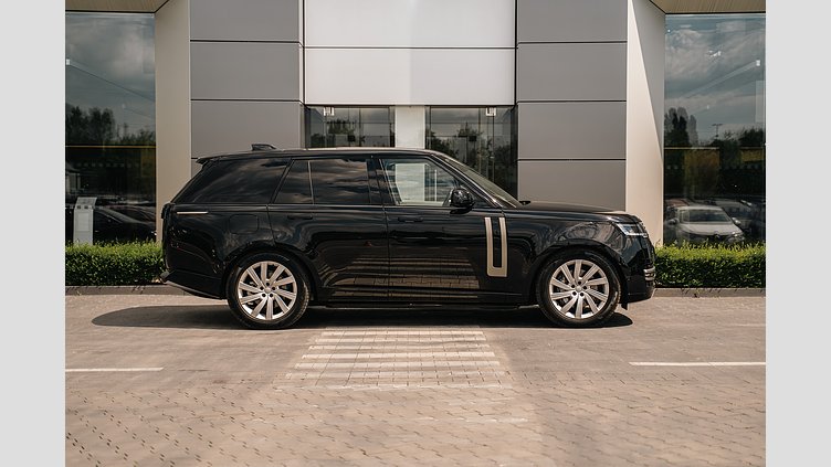 2025 JAZDENÉ VOZIDLÁ Land Rover Range Rover Santorini Black 4x4 3.0D MHEV D300 HSE AWD A/T