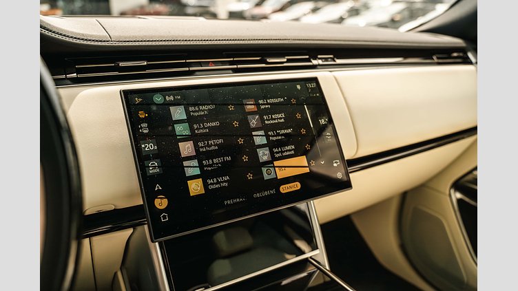 2025 JAZDENÉ VOZIDLÁ Land Rover Range Rover Santorini Black 4x4 3.0D MHEV D300 HSE AWD A/T