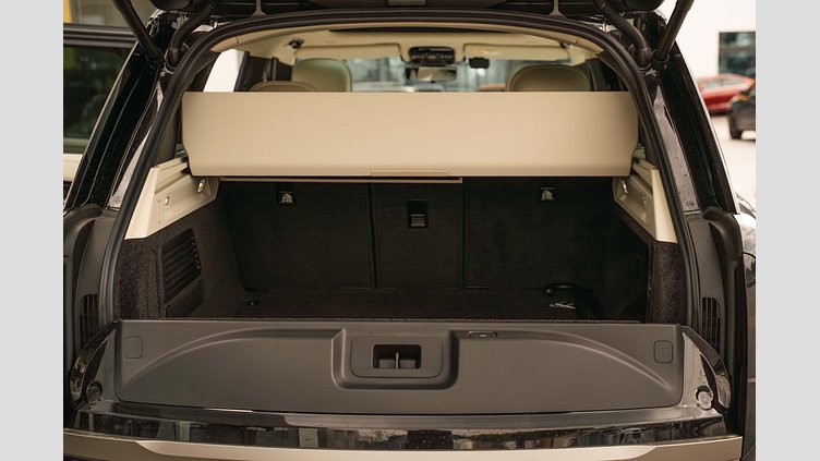 2025 JAZDENÉ VOZIDLÁ Land Rover Range Rover Santorini Black 4x4 3.0D MHEV D300 HSE AWD A/T