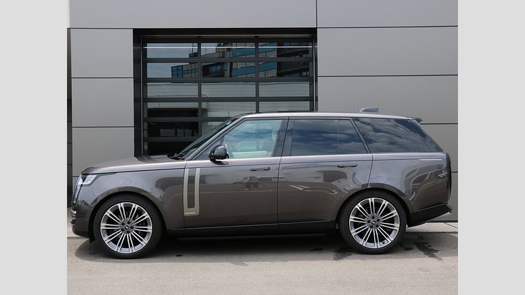 2024 認定中古車 Land Rover Range Rover シャラントグレイ D300 AWD MHEV（AT） スタンダードホイールベース Autobiography