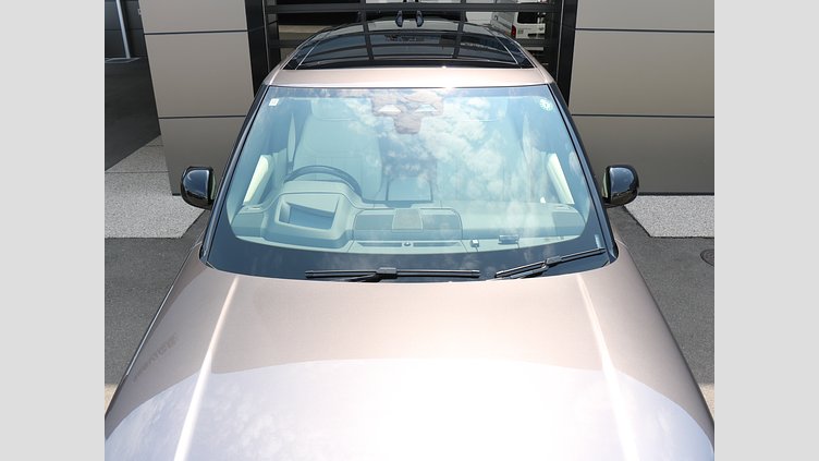 2024 認定中古車 Land Rover Range Rover シャラントグレイ D300 AWD MHEV（AT） スタンダードホイールベース Autobiography