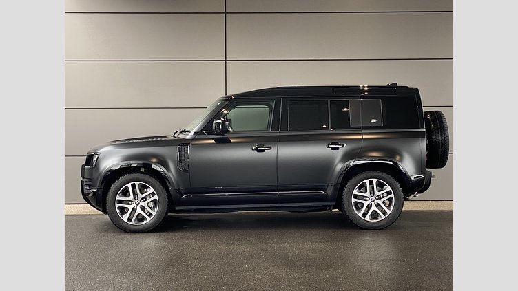 2023 認定中古車 Land Rover Defender 110 Santorini Black D300 AWD（AT） X-DYNAMIC SE