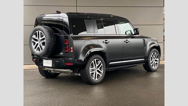 2023 認定中古車 Land Rover Defender 110 Santorini Black D300 AWD（AT） X-DYNAMIC SE