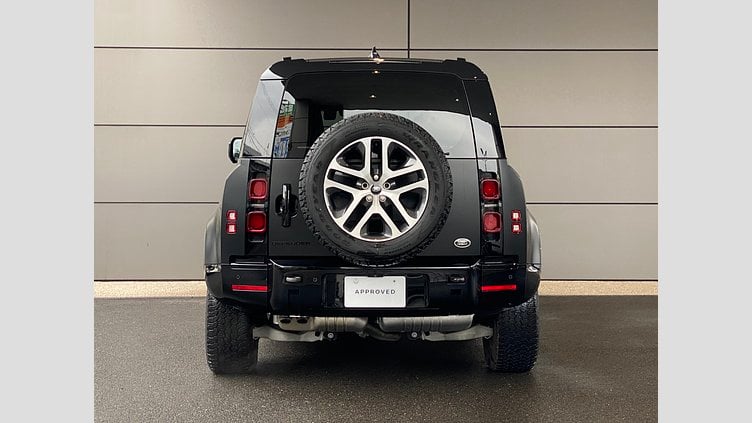 2023 認定中古車 Land Rover Defender 110 Santorini Black D300 AWD（AT） X-DYNAMIC SE