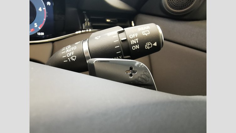 2024 認定中古車 Land Rover Range Rover Evoque カルパチアングレイ D200マイルドハイブリッド（ディーゼル） スタンダードホイールベース S