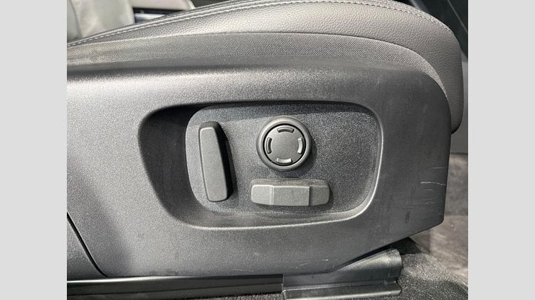 2023 認定中古車 Land Rover Range Rover Evoque サントリーニブラック D200 AWD（オートマチック）MHEV S
