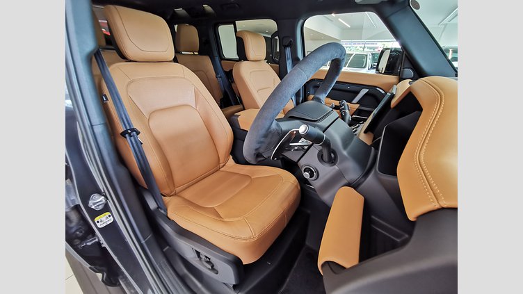 2023 認定中古車 Land Rover Defender 110 カルパチアングレイ P525 AWD (AT) V8 CARPATHIAN EDITION