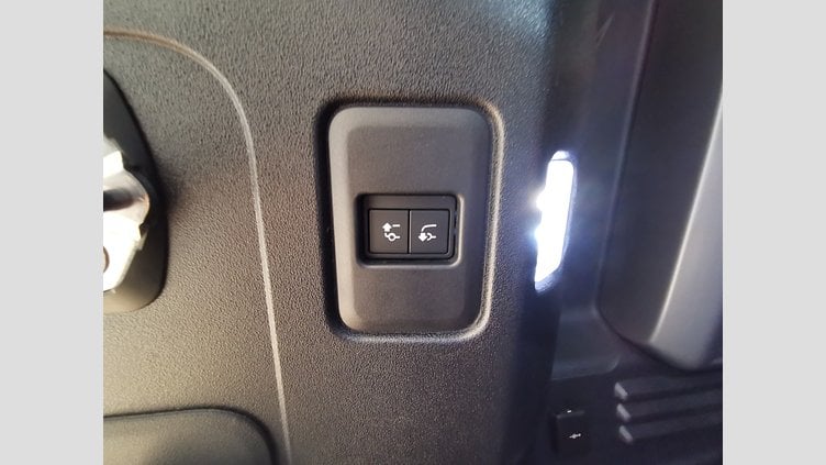 2023 認定中古車 Land Rover Defender 110 カルパチアングレイ P525 AWD (AT) V8 CARPATHIAN EDITION