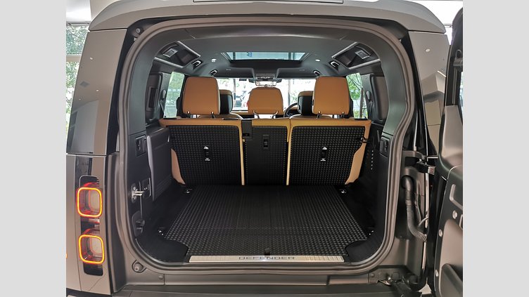 2023 認定中古車 Land Rover Defender 110 カルパチアングレイ P525 AWD (AT) V8 CARPATHIAN EDITION