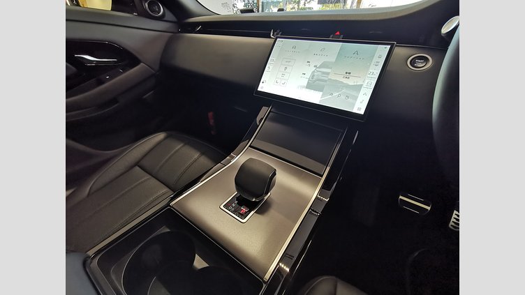 2024 認定中古車 Land Rover Range Rover Evoque トライベッカブルー P250（ガソリン） スタンダードホイールベース DYNAMIC HSE