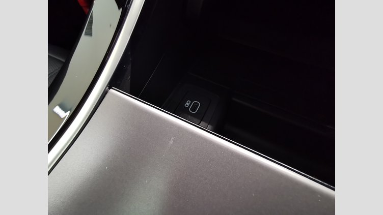 2024 認定中古車 Land Rover Range Rover Evoque トライベッカブルー P250（ガソリン） スタンダードホイールベース DYNAMIC HSE