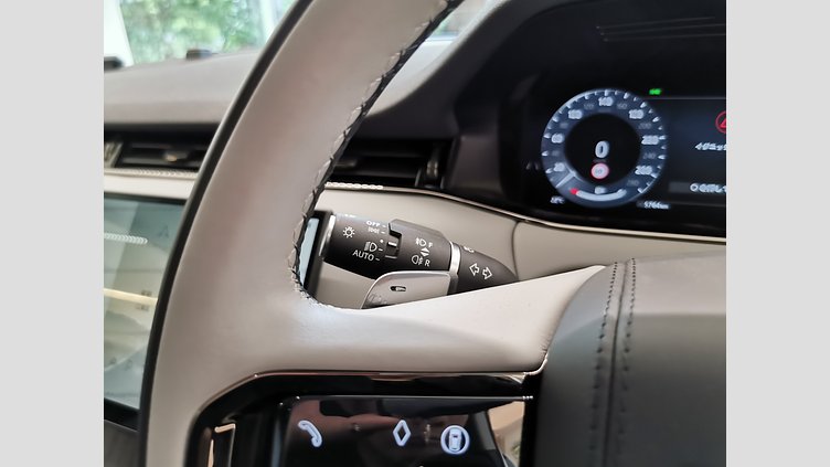 2024 認定中古車 Land Rover Range Rover Evoque フジホワイト P250（ガソリン） スタンダードホイールベース DYNAMIC HSE