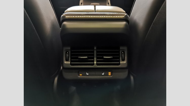 2024 認定中古車 Land Rover Range Rover Evoque フジホワイト P250（ガソリン） スタンダードホイールベース DYNAMIC HSE