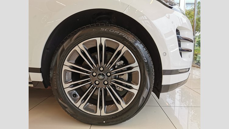 2024 認定中古車 Land Rover Range Rover Evoque フジホワイト P250（ガソリン） スタンダードホイールベース DYNAMIC HSE