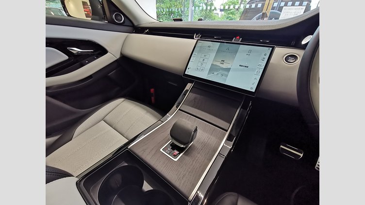 2024 認定中古車 Land Rover Range Rover Evoque フジホワイト P250（ガソリン） スタンダードホイールベース DYNAMIC HSE