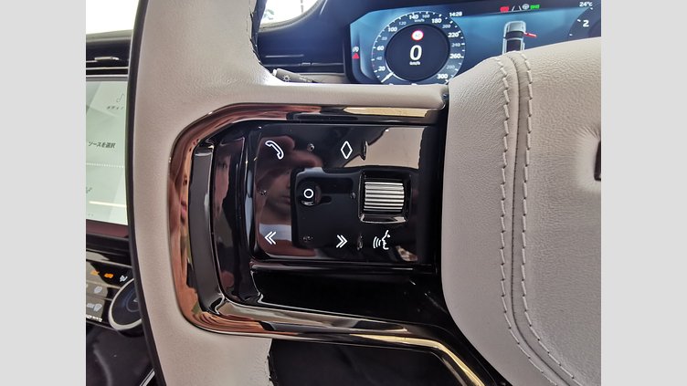 2023 認定中古車 Land Rover Range Rover Sport ジオラグリーン 3.0リッター6気筒400PSターボチャージドガソリンMHEV（オートマチック） FIRST EDITION